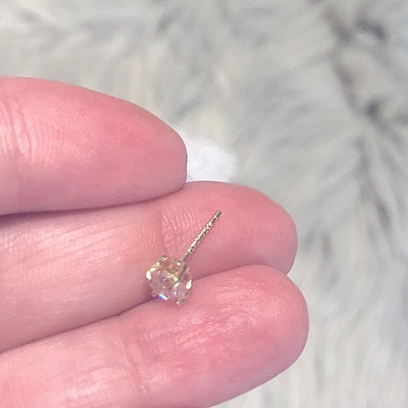 💎Brilliant Sparkle CZ 925sSterling Silver Earring - Picture 11 of 16